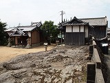 宝崎神社とノット岩