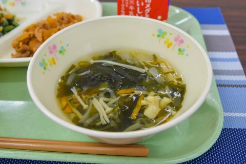 わかめスープ
